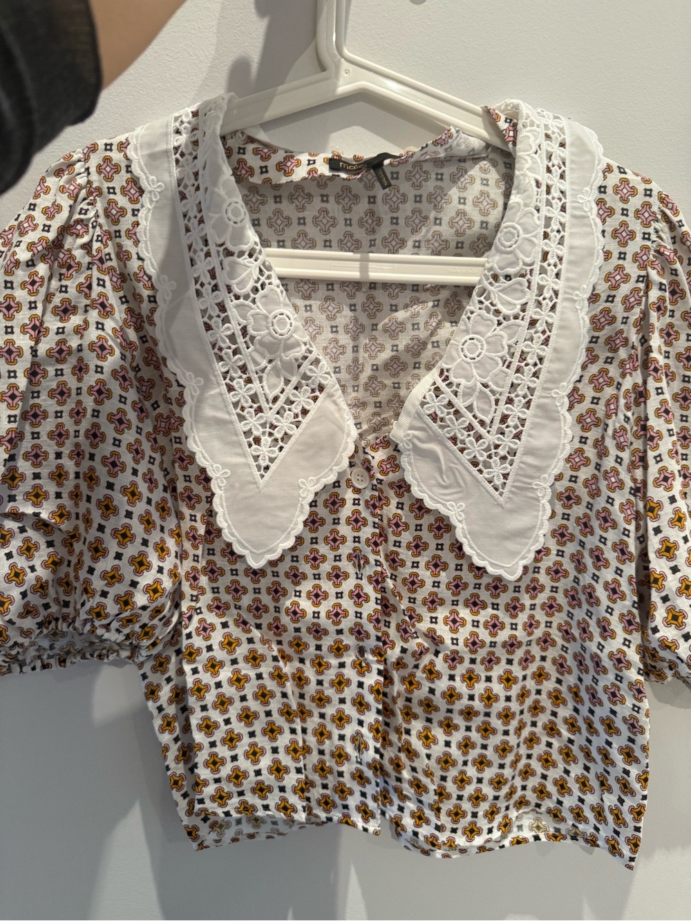Maje White Lace-Collar Cropped Blouse with Floral Geometric Print(1)
